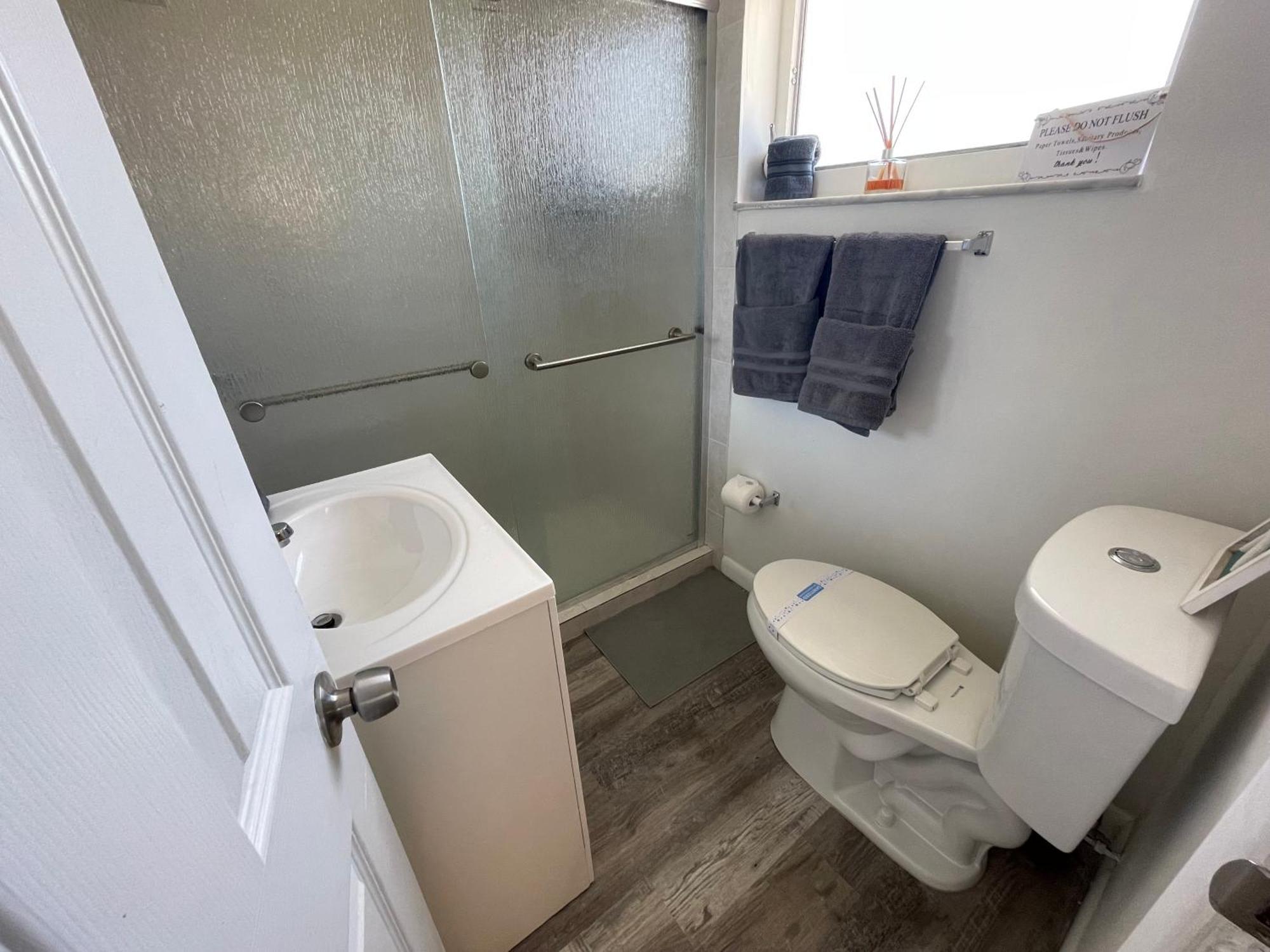 Fully Equipped Apartments With Parking Near Cocowalk Miami Exterior photo
